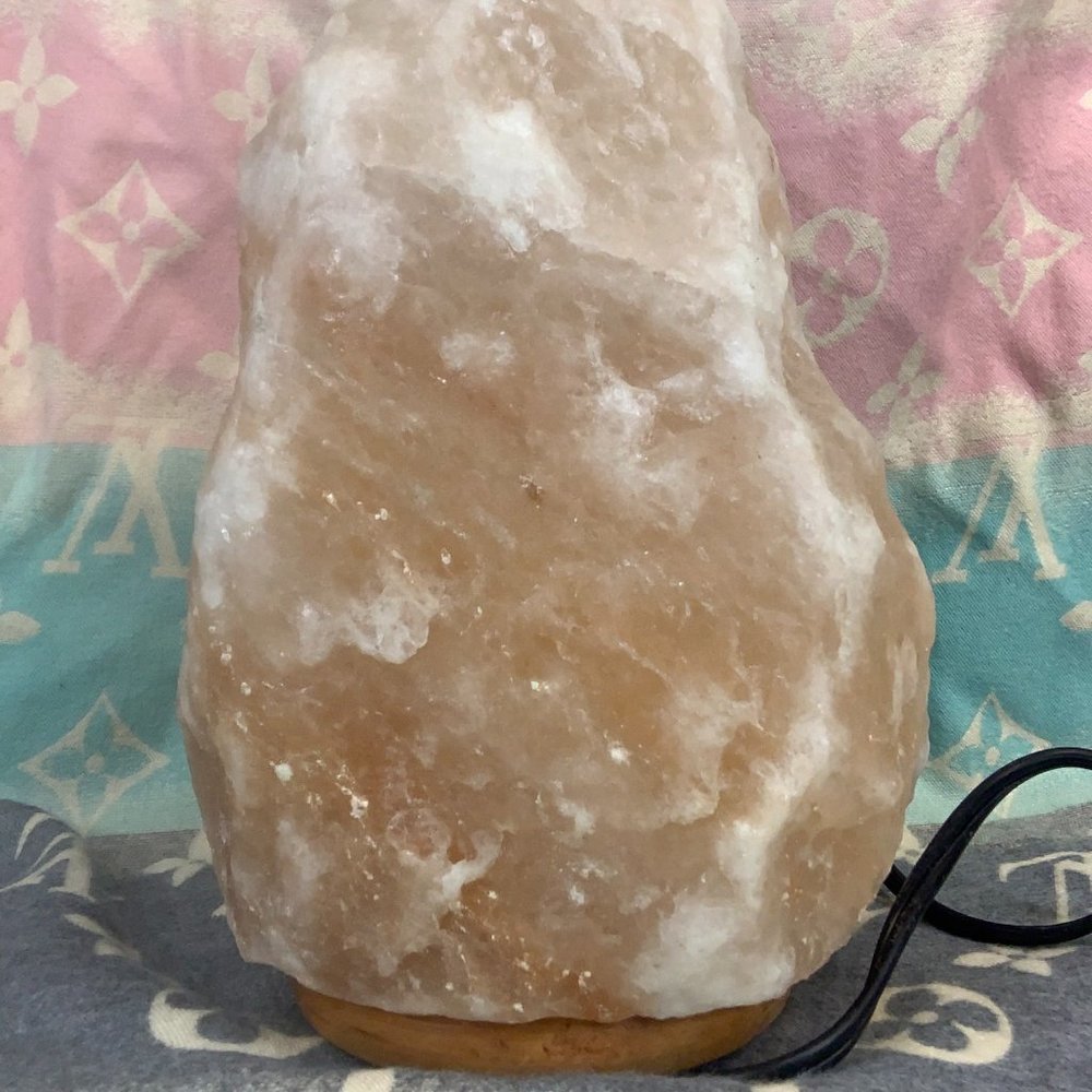 Large Himalayan Rock Salt Lamp